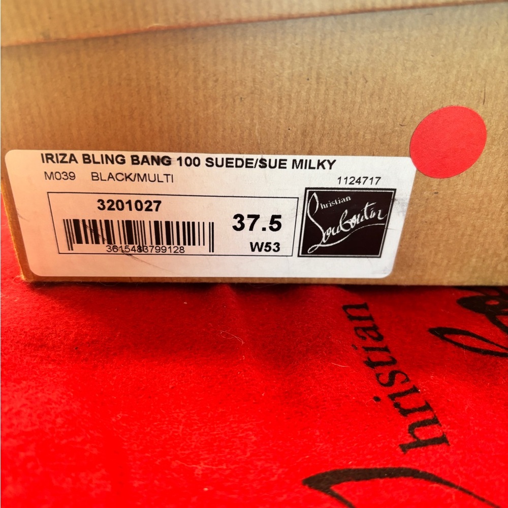 Christian Louboutin - Picture 4 of 4